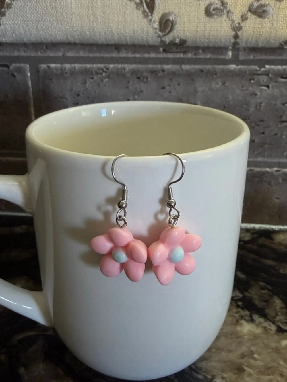 3/$30 Pink Flower Drop Earrings with Blue Centers